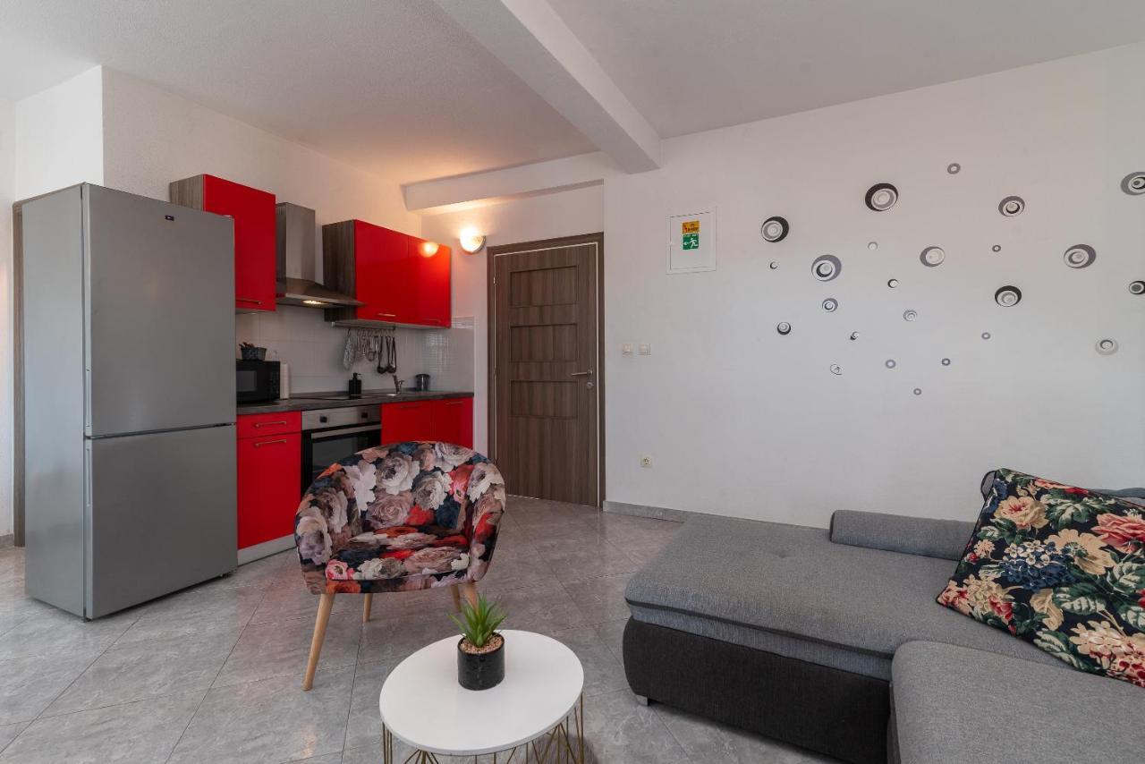 Holiday Villa Nostra Трогир Экстерьер фото