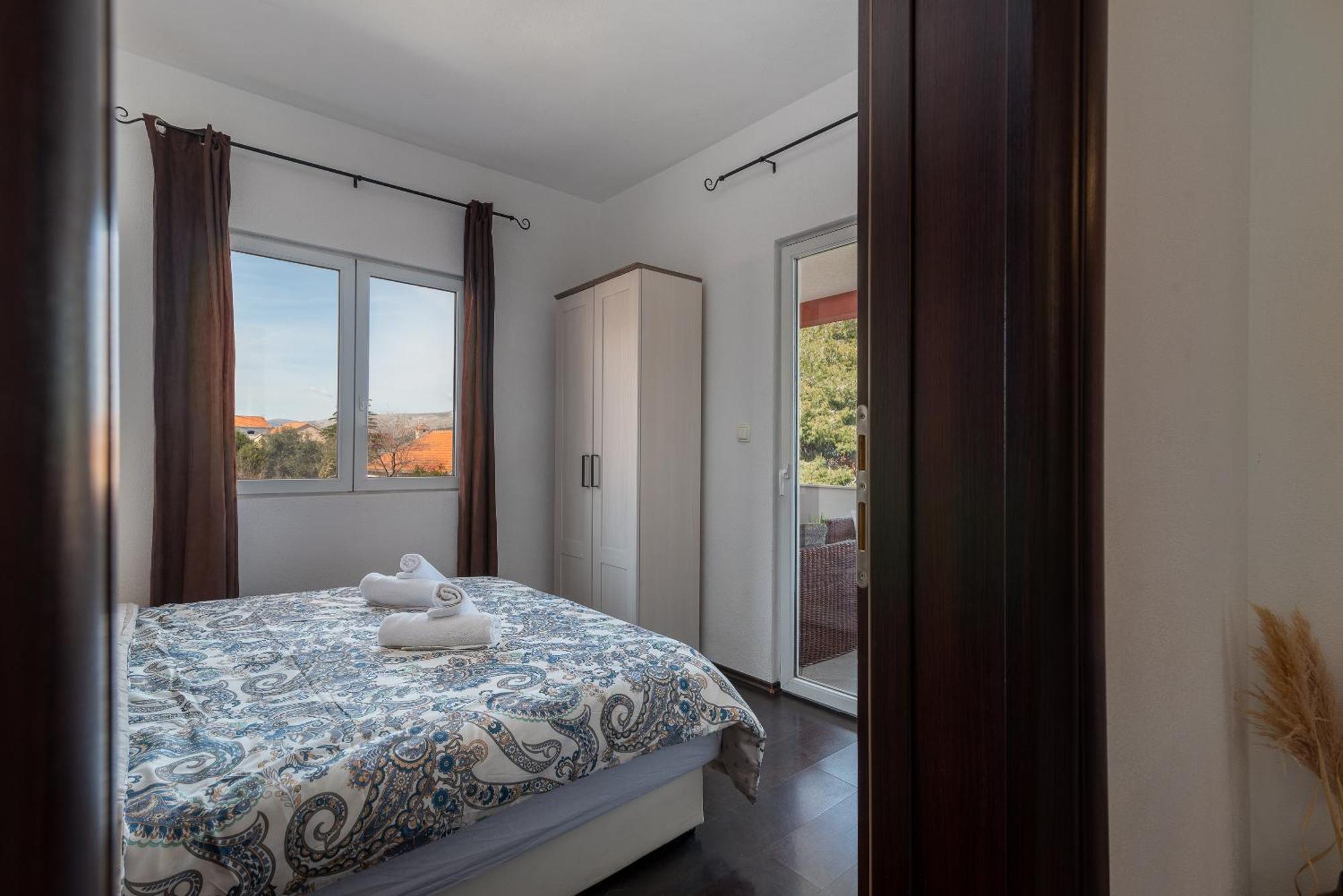 Holiday Villa Nostra Трогир Экстерьер фото